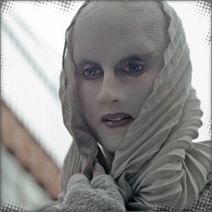 Peenzoh at the front door