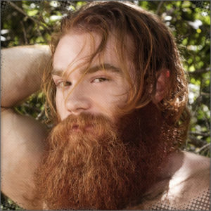 Weapons Master, Helkyr a dwarf